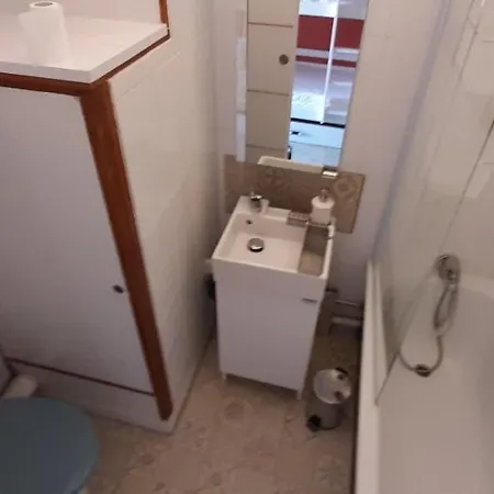 Apartment Les Capitelles - Studio Les Pieds Dans L'eau Avec Vue Mer Et Acces Piscine *